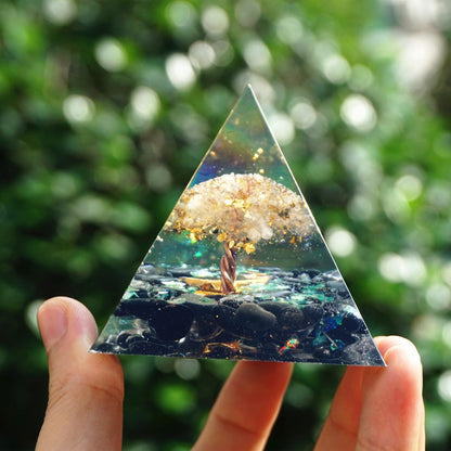6cm Crystal Ball Chakra Pyramid Crystal Gravel