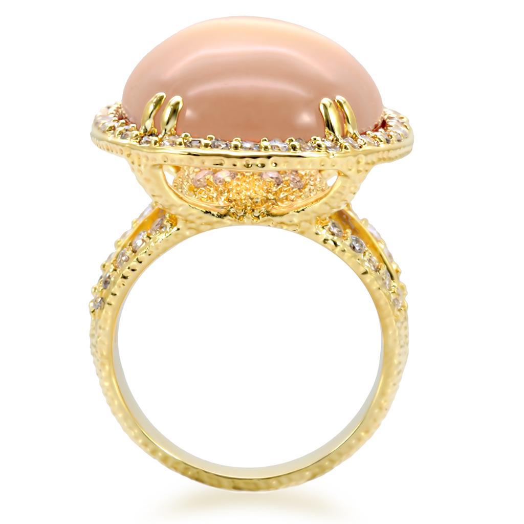 1W056 - Gold Brass Ring with Synthetic Synthetic Glass in Champagne