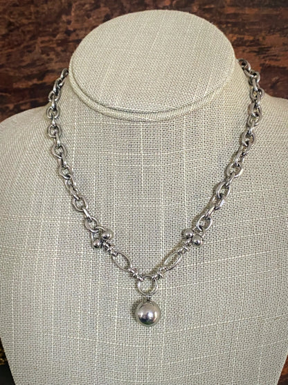 LOBERO CHARM CHOKER