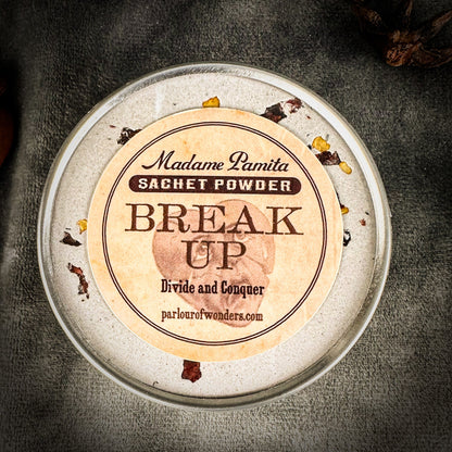 Break Up Sachet Powder by Madame Pamita
