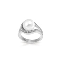 Claire Ring