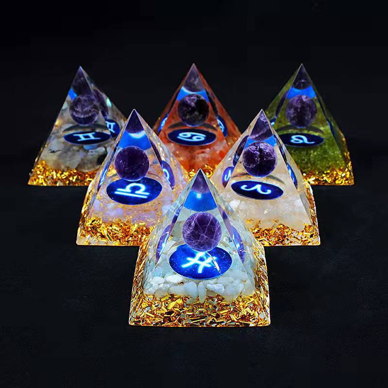 Twelve Constellation Chakra Pyramid Crystal Gravel Bedroom Ornament