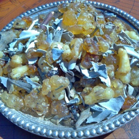 "Manifest A Miracle" Resin Incense