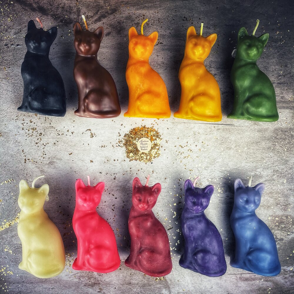 Beeswax Lucky Cat Spell Candle - Fast Action & Manifestation Magic